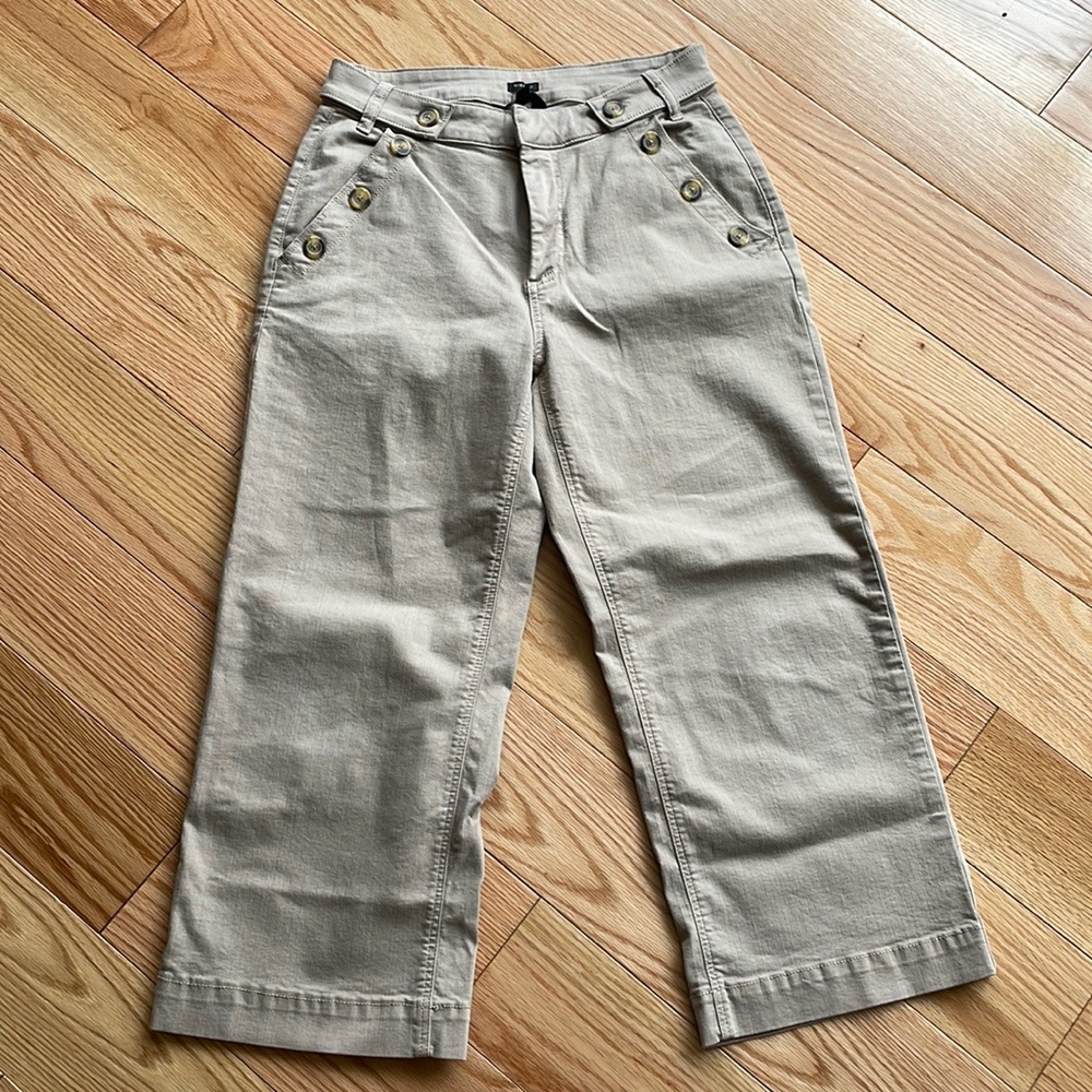 Simply Vera size 8 wide leg crop pants